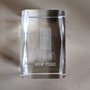 Vintage Twin Towers New York City Skyline Laser Etched Glass Paperweight WTC